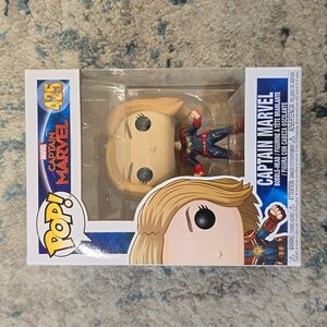 Funko Pop - Captain Marvel